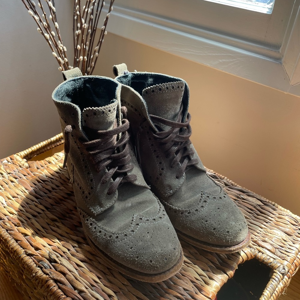 Sendra brown suede boots